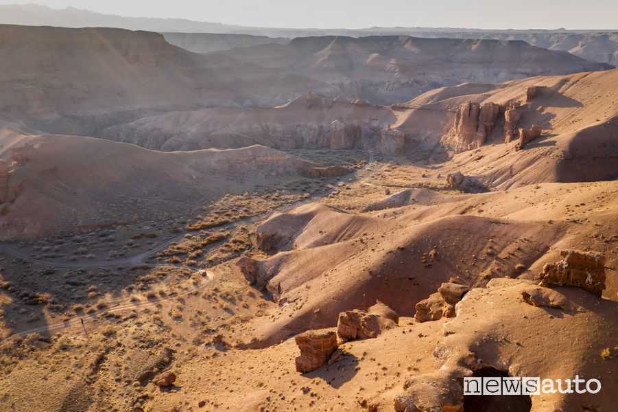 Viaggio Kazakhstan Epic Drive con la Mazda CX-30 nel Charyn Canyon