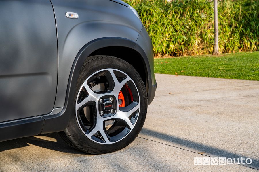 Cerchi in lega da 16" Fiat Panda Sport