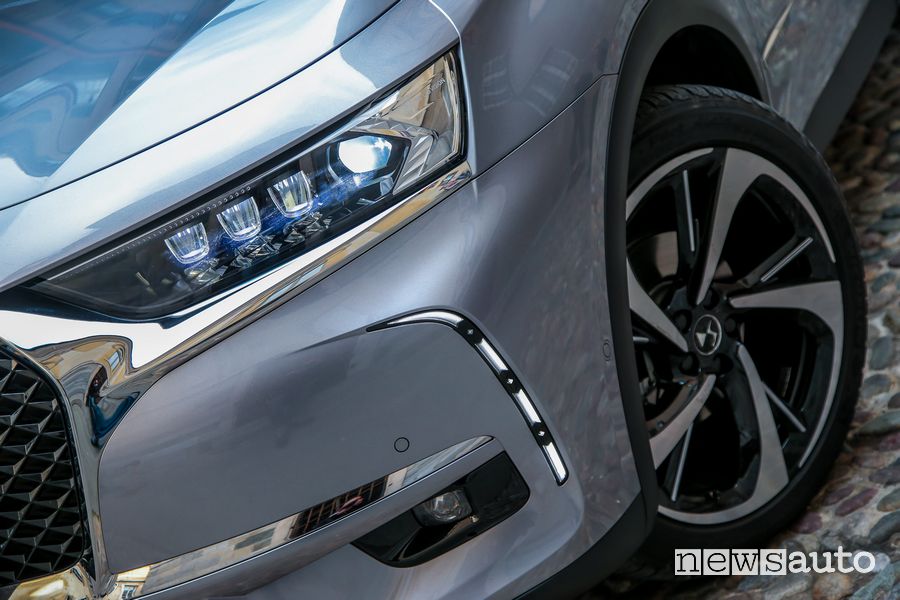 DS Active Led Vision DS 7 Crossback