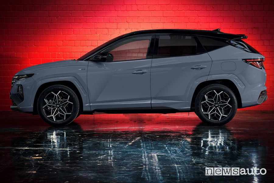 Vista laterale Hyundai Tucson N Line
