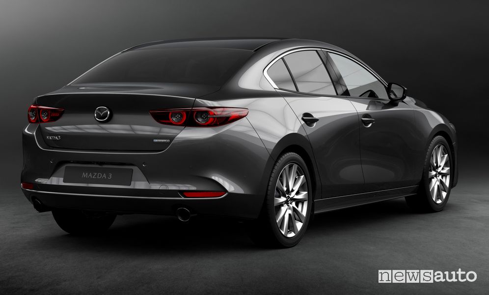 Vista posteriore Mazda3 Sedan