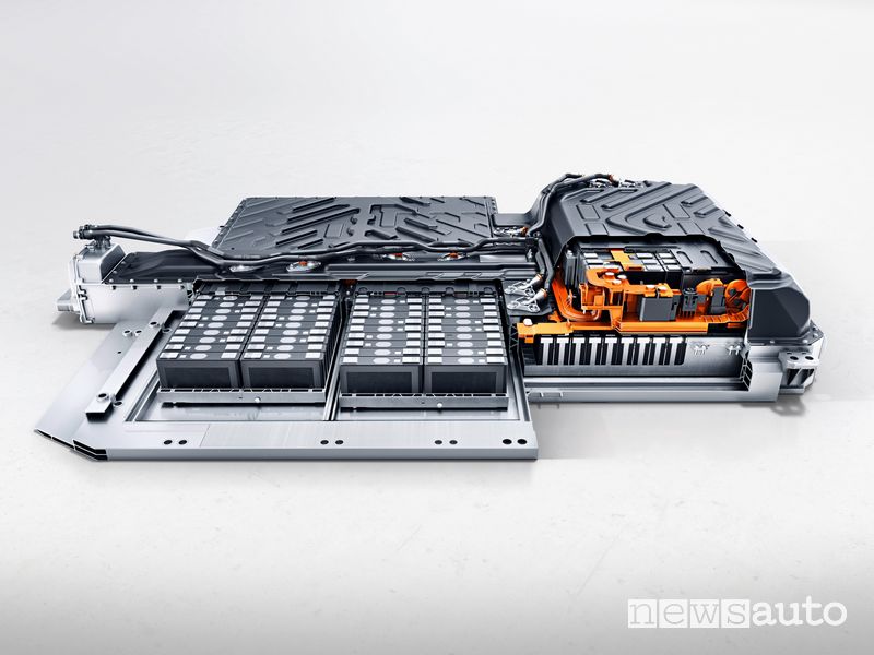 Batteria al litio Mercedes-Benz EQA