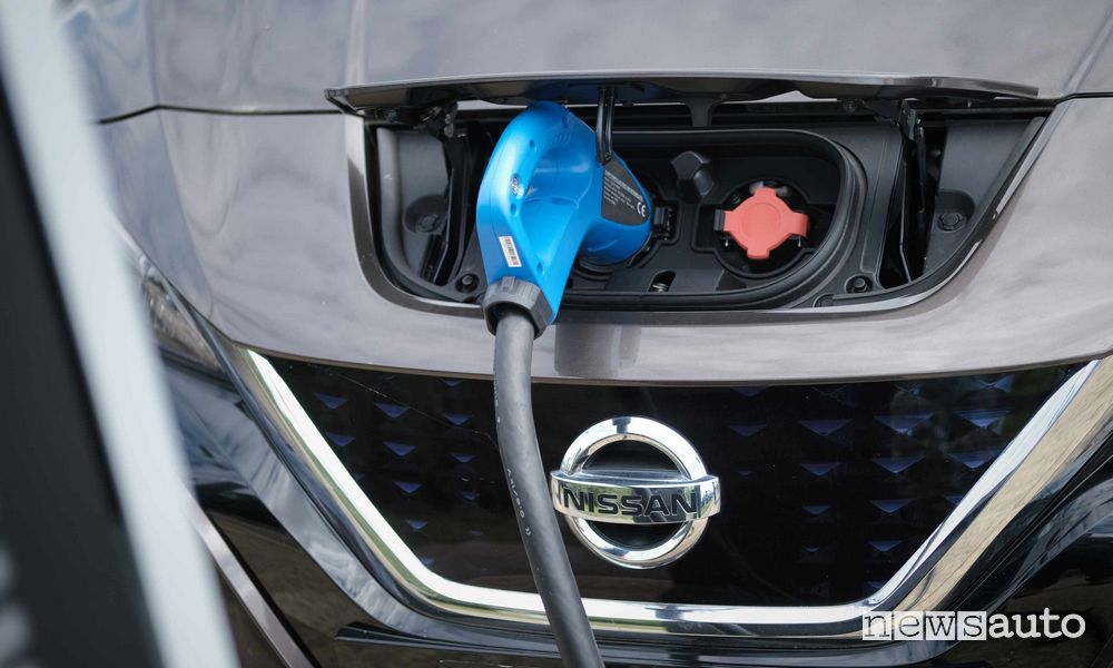 Nissan collabora al progetto “e4Future” per lo sviluppo del V2G Vehicle to Grid nel Regno Unito