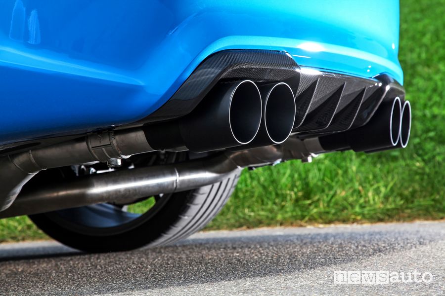 Quattro terminali di scarico dÄHLer BMW M2 CS DCL