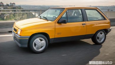 Opel Corsa GT in viaggio da Porto a Rüsselsheim