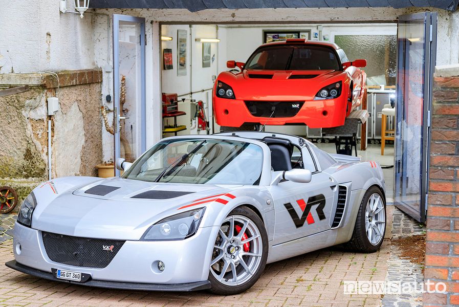 Opel Speedster nel garage di Kurt Hesse