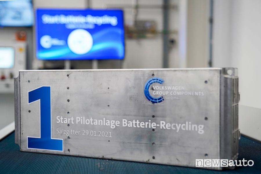 Avvio progetta pilota per il riciclo della batterie per auto elettriche Volkswagen
