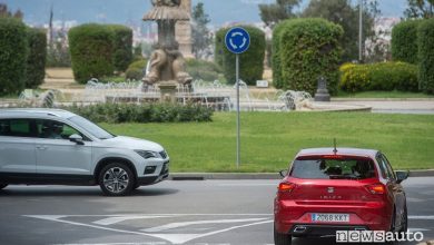 Come si affronta una rotatoria