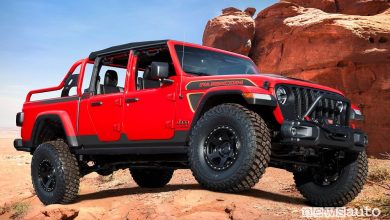 Vista di profilo Jeep Gladiator Red Bare concept