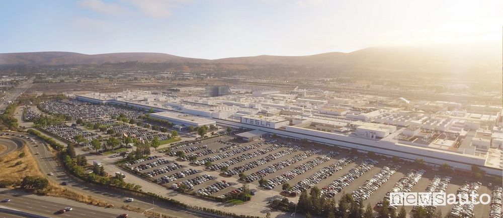 Fabbrica Tesla che si trova a Fremont