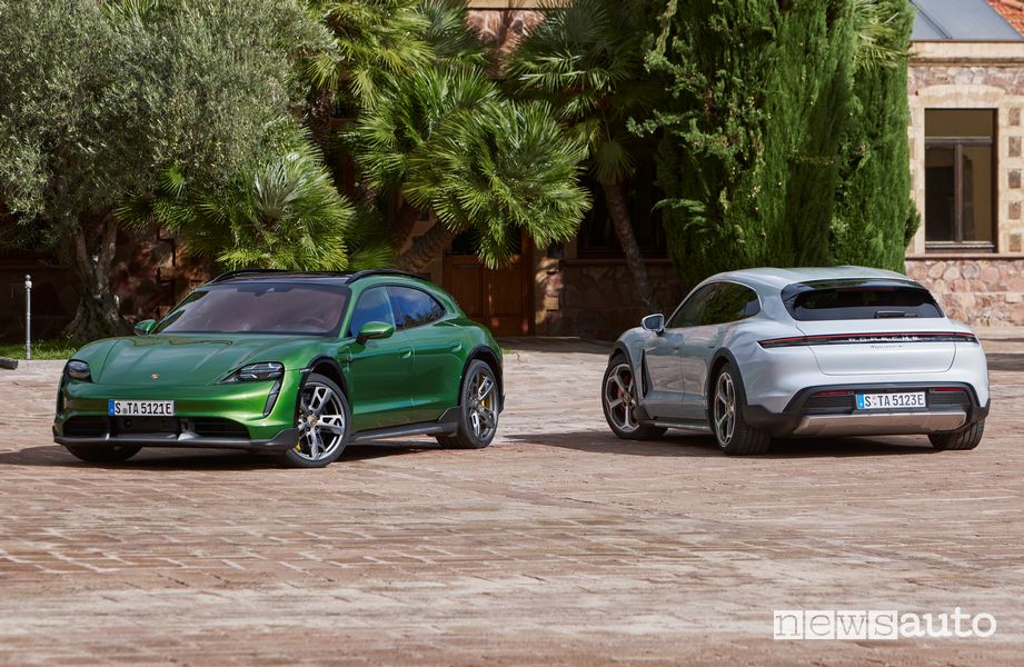 Nuova Porsche Taycan Cross Turismo