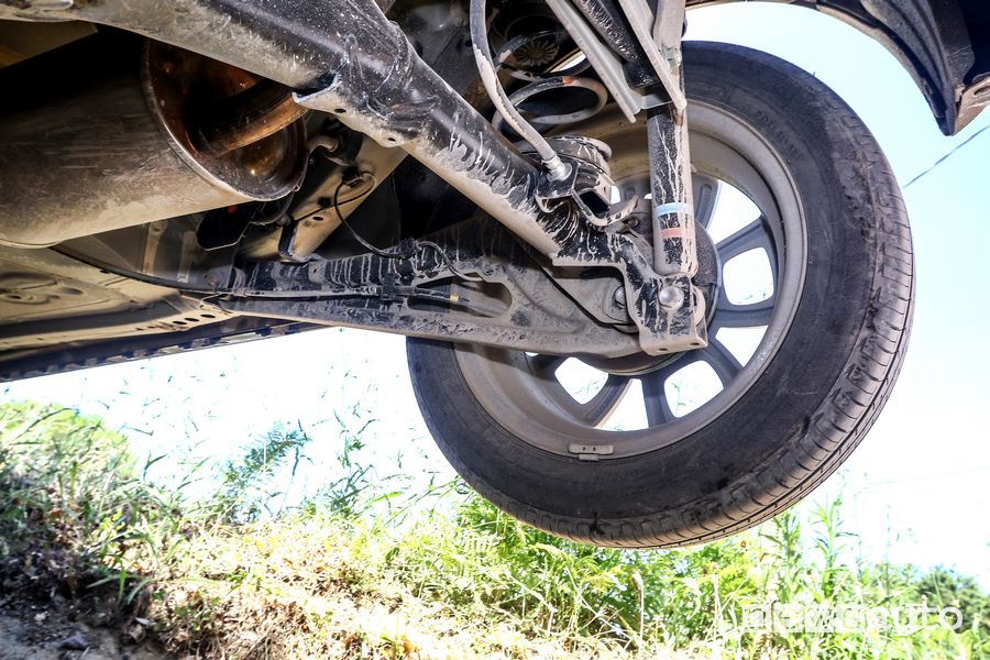 Sospensioni, ammortizzatori posteriori Suzuki Ignis Hybrid AllGrip