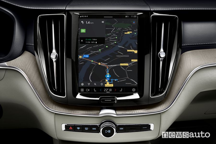 Infotainment navigatore Google Maps Volvo XC60 2022