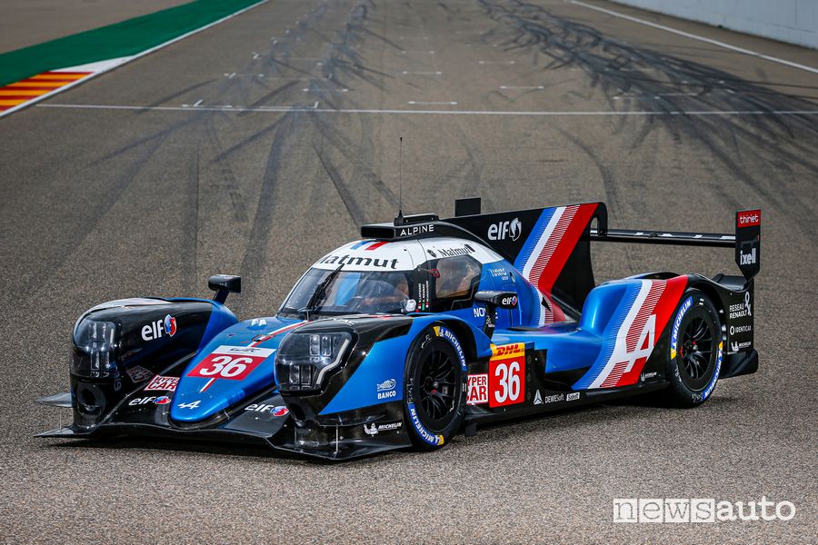 Vista di profilo Alpine A480 hypercar WEC 2021