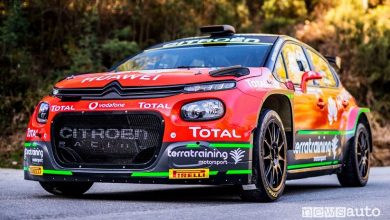 Vista di profilo Citroën C3 Rally2