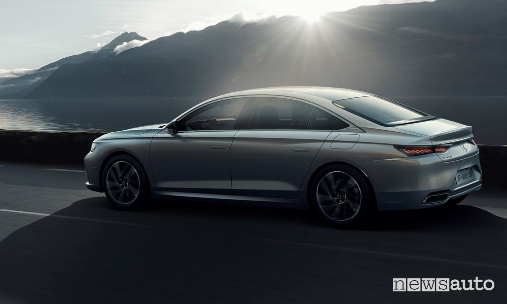 DS 9 E-Tense DS Active Suspension