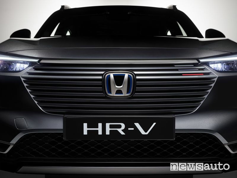 Frontale, griglia anteriore nuovo Honda HR-V e:HEV