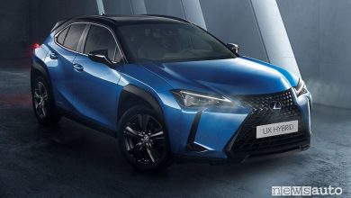 Lexus UX Hybrid Deep SKY serie limitata
