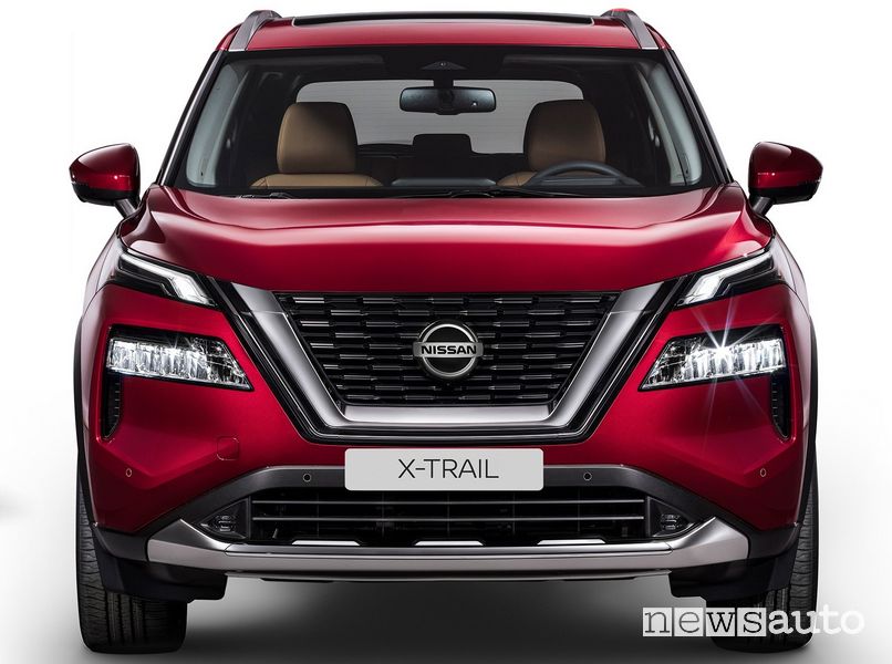 Frontale nuovo Nissan X-Trail