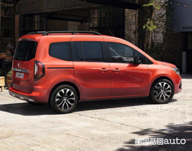 Vista laterale nuovo Renault Kangoo