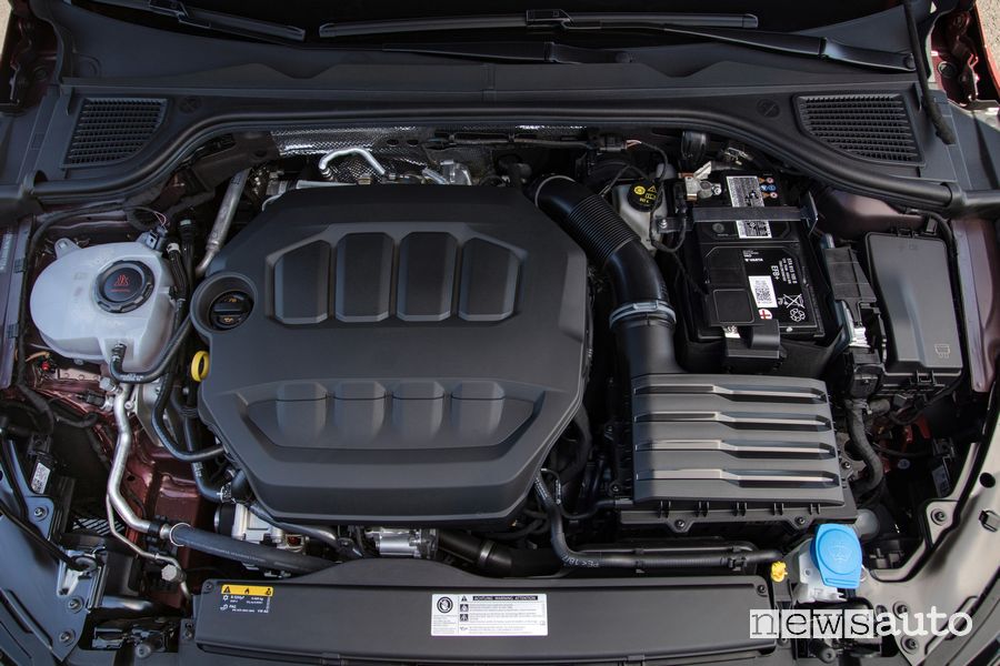 Vano motore Volkswagen Golf GTI