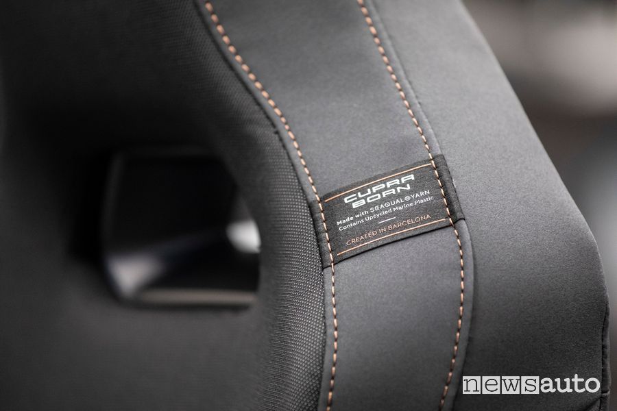 Sedili in tessuto riciclato Seaqual Yarn Cupra Born elettrica