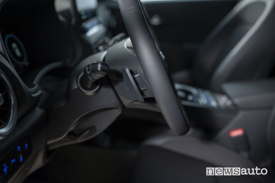 Palette recupero energia volante abitacolo Hyundai Kona Electric