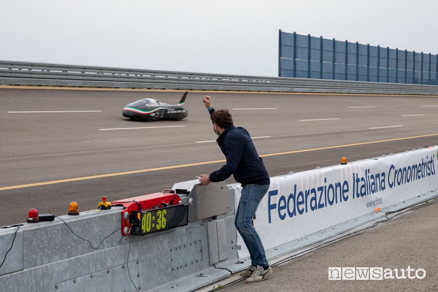 Blizz Primatist monoposto elettrica dei record di velocità sulla pista di Nardò