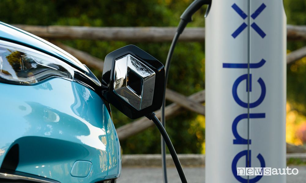 Google ha penalizzato Enel X nella ricerca di colonnine per la ricarica elettrica