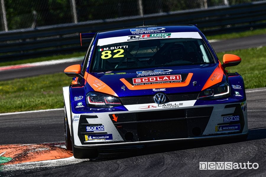 Sparco sponsor anche delle gare ACI Sport del Campionato Italiano GT e TCR Italy
