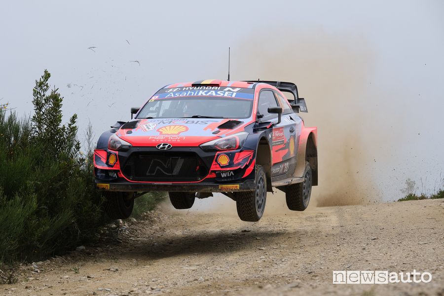 Hyundai è campione del Mondo Rally fra i costruttori (nella foto la livrea della i20 Coupe WRC 2021)