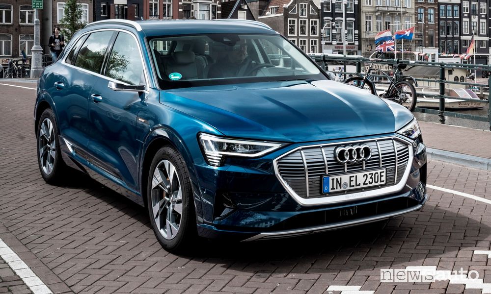 L'Audi e-tron del 2022