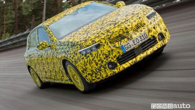 Prototipo nuova Opel Astra sull'ovale del Centro Prove di Dudenhofen