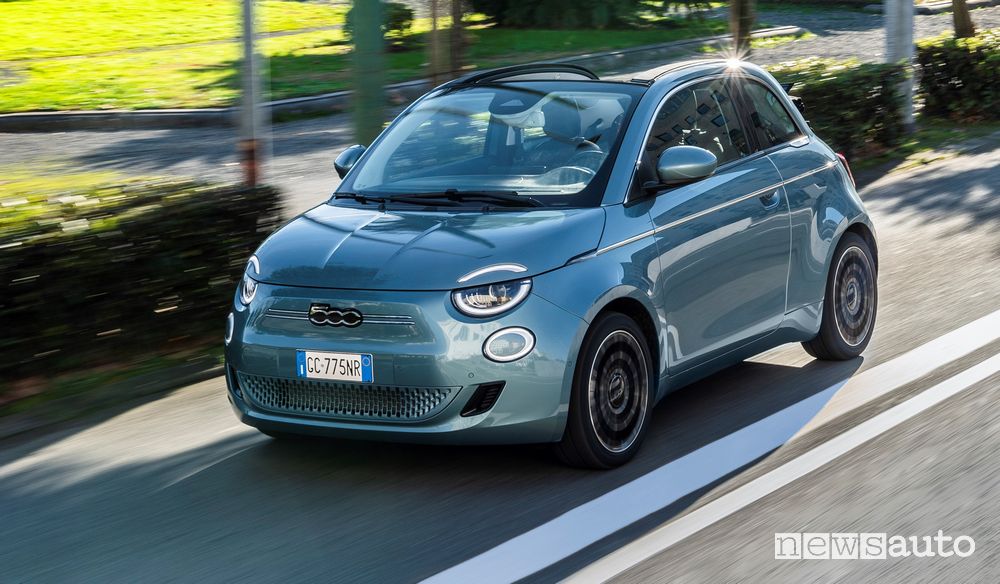 Fiat solo elettrica a partire dal 2025