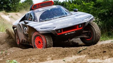 Audi RS Q e-tron in azione in vista della Dakar 2021
