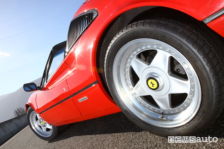 Cerchi Ferrari 308 GTS Magnum P.I.