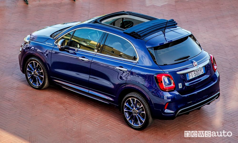 Vista posteriore Fiat 500X Yachting