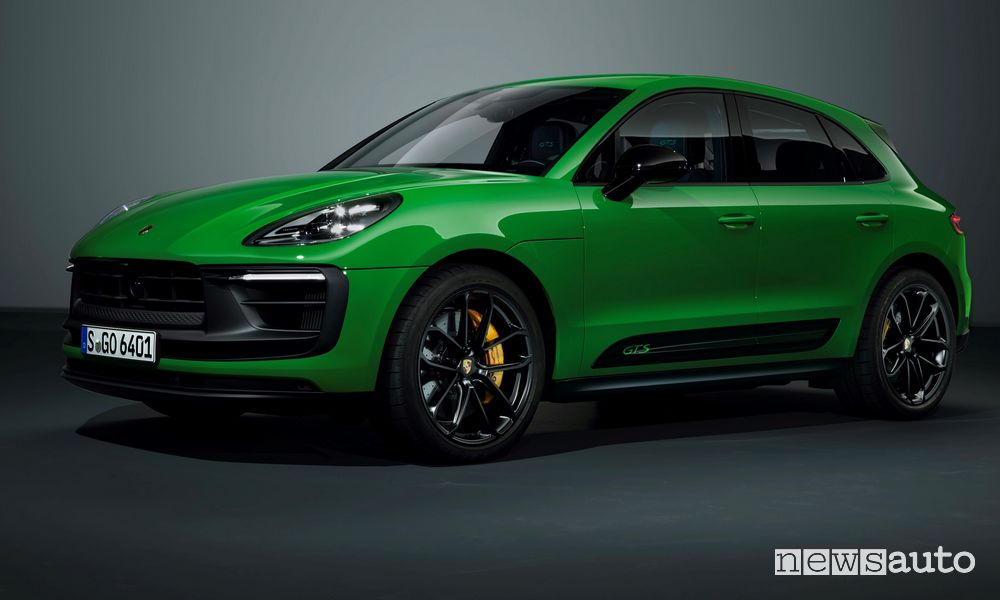 Vista di profilo Porsche Macan GTS