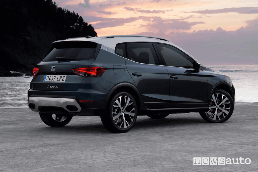 Vista posteriore nuova Seat Arona Xperience