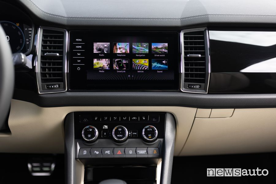 Display 8" abitacolo nuovo Skoda Kodiaq Laurin & Klement
