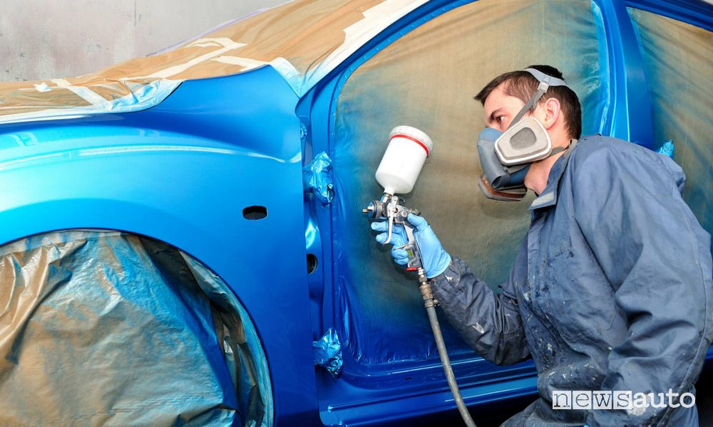 Auto incidentata, riparazione o rottamazione
