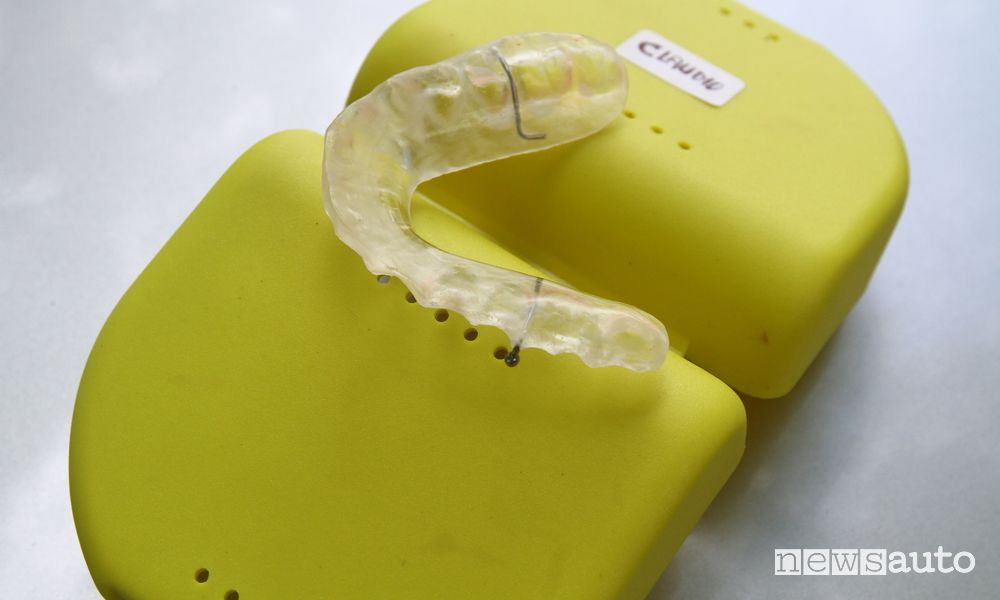bite per i denti, che usano atleti e piloti