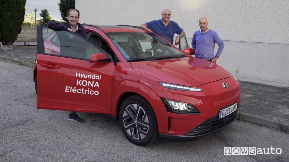 Autonomia Hyundai Kona elettrica nel traffico di Madrid