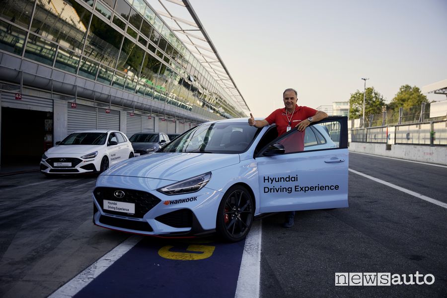Giovanni Mancini con la Hyundai i30 N Performance a Monza