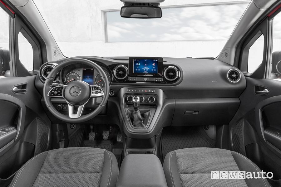 Plancia strumenti abitacolo nuovo Mercedes-Benz Citan Tourer