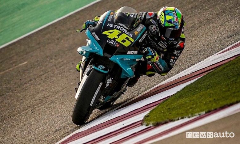 Valentino Rossi annuncia il ritiro dalle moto: Sono triste, mi fermo