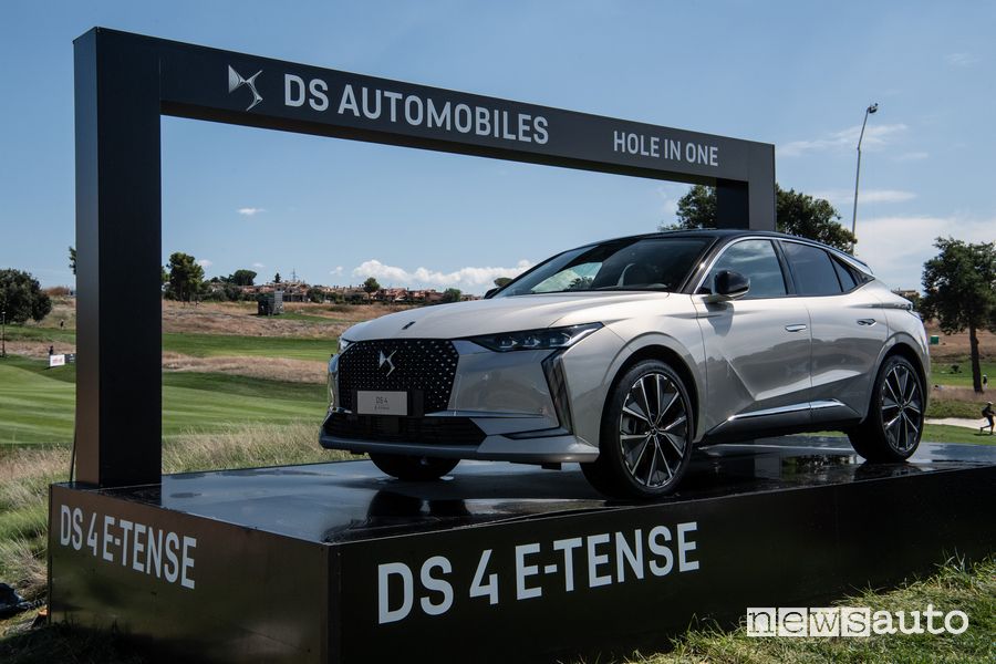 DS 4 E-Tense in mostra al 78° Open d’Italia