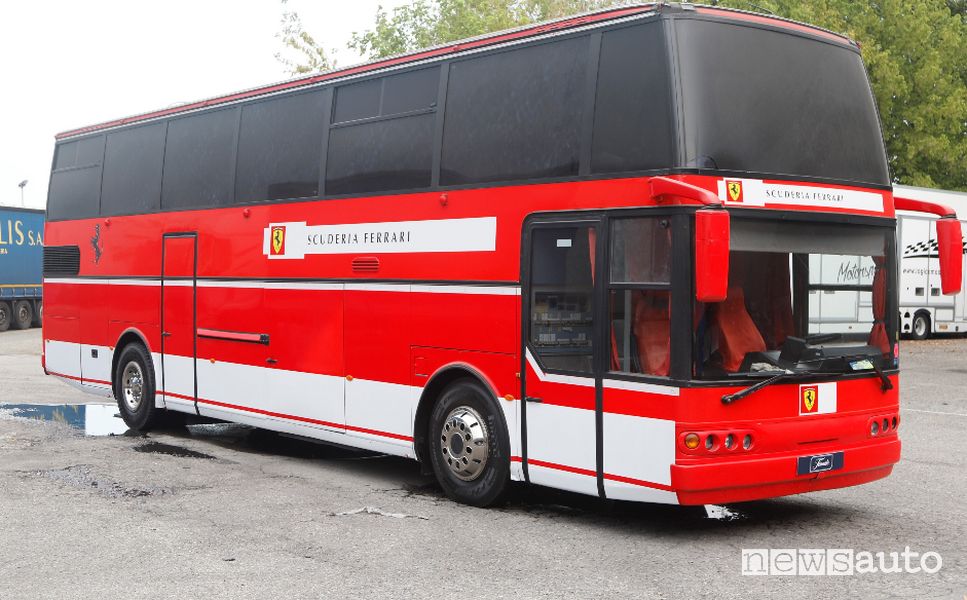 Motorhome Ferrari in Formula 1 dell'asta Finarte all'Historic Minardi Day 2021