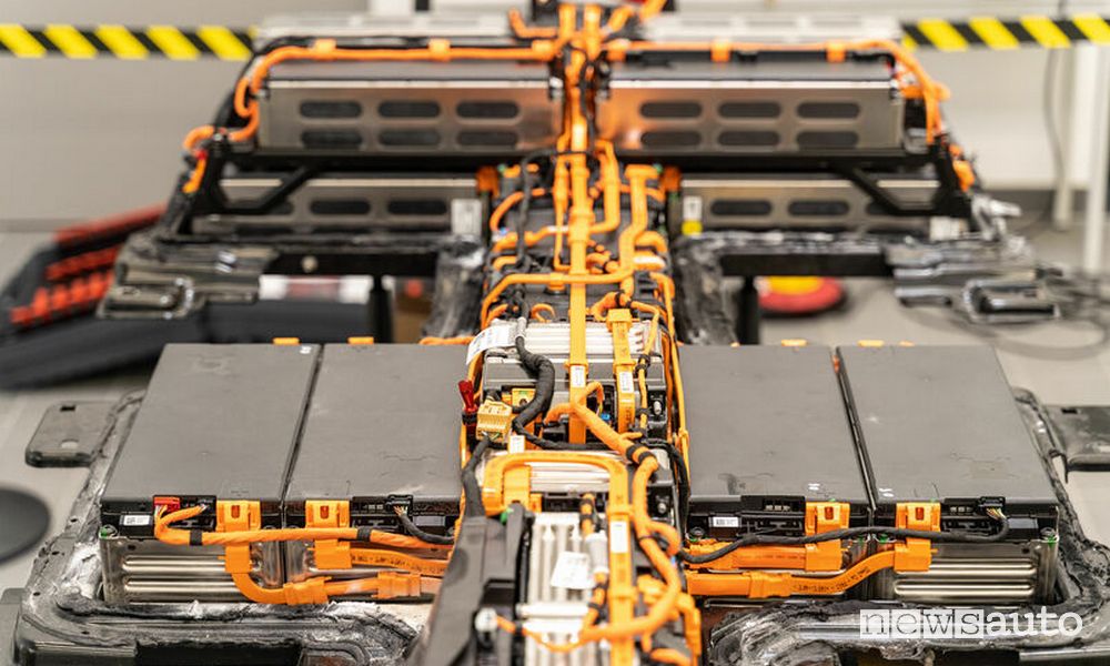 Batteria auto elettrica