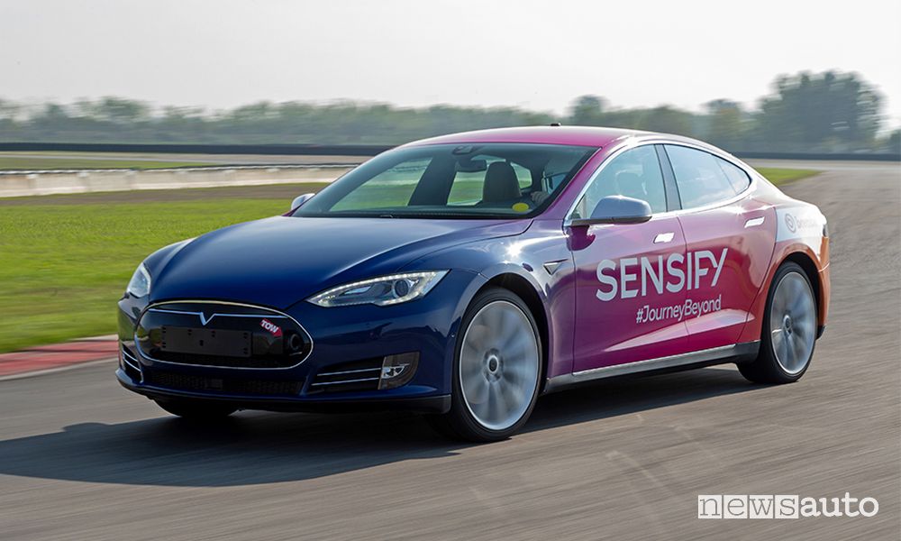 Freni Brembo Sensify sulla Tesla Model 3 elettrica